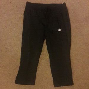 Never worn new balance workout capris